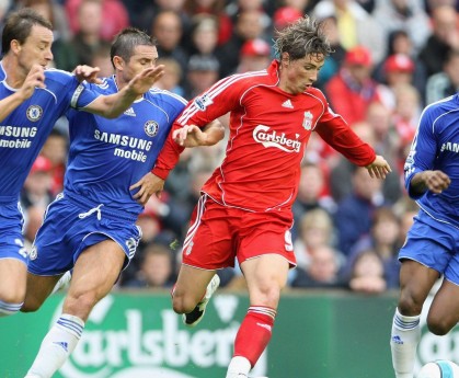 kaiyun体育综合-NBA焦点战湖人险胜凯尔特人，詹姆斯再献制胜球，詹姆斯打凯尔特人18中2